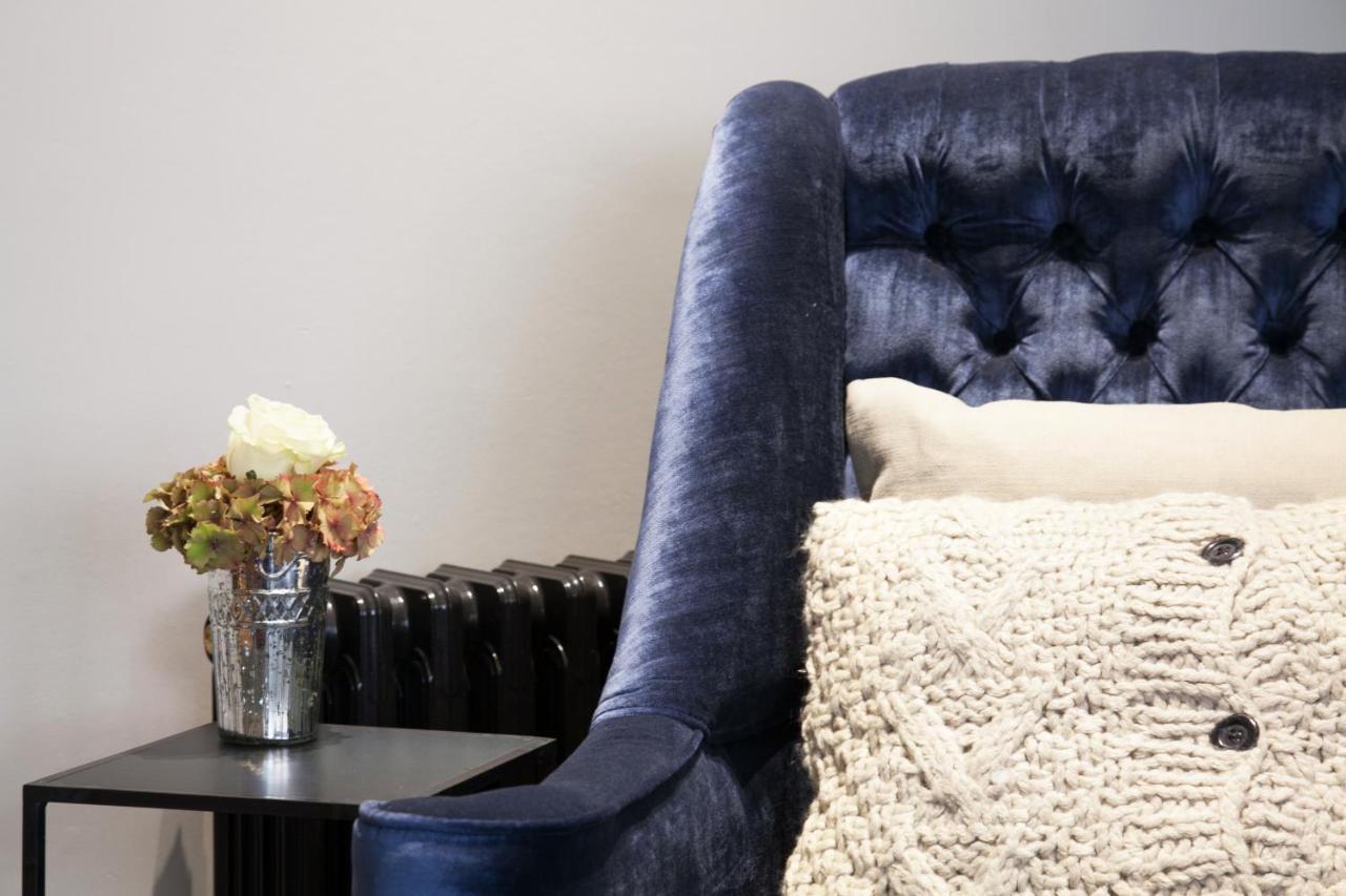 The Chesterfield Apartment